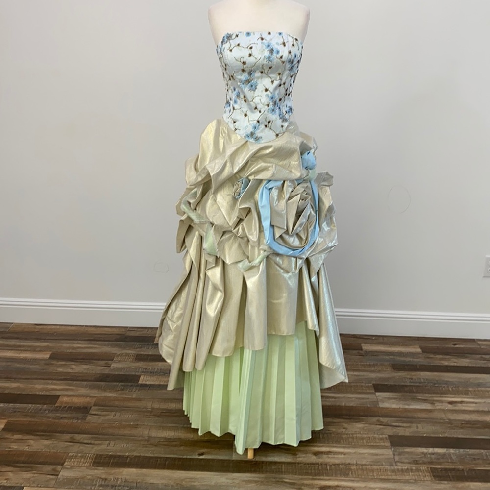 Two pieces evening dress